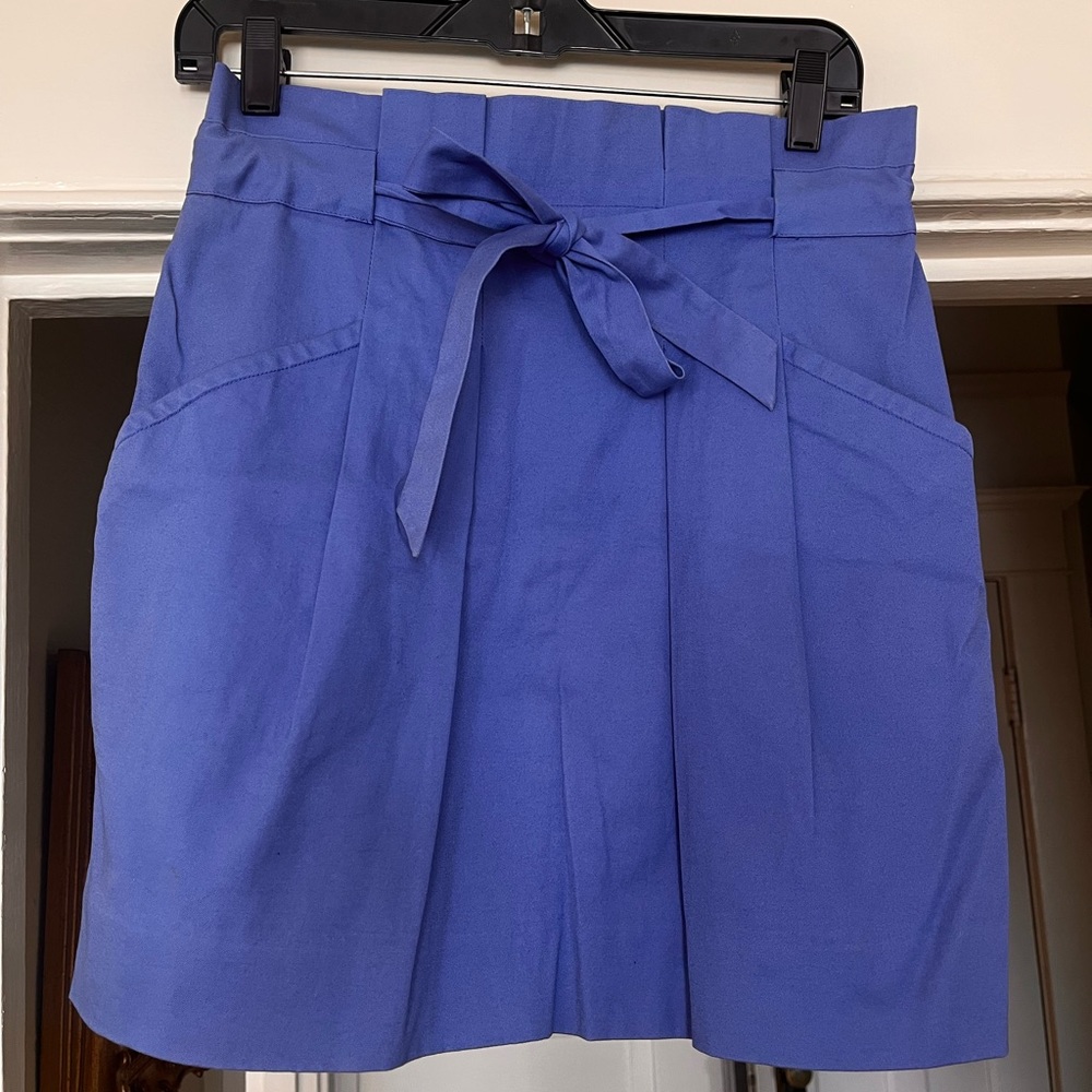 BCBG MAX AZIRA vintage 2000s high waisted mini skirt cobalt with tie